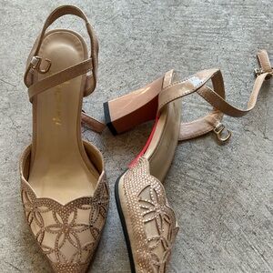Elegant Beige Women's Heels with Floral Cutouts